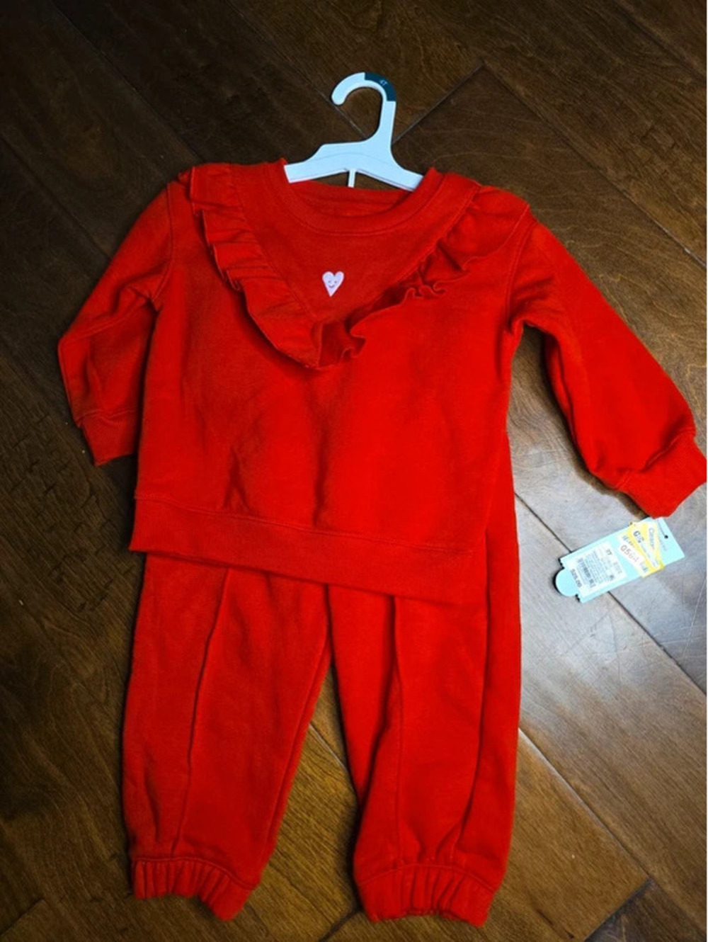 2t brand new sweatsuit outfit from target item 564G7